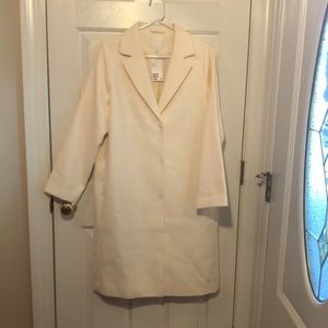 H & M cream colored winter coat size 6